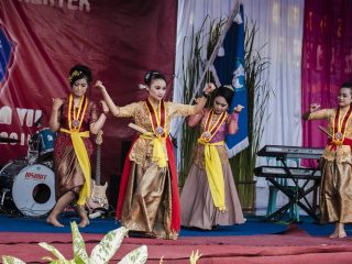 Pentas Tari Acara Wisuda